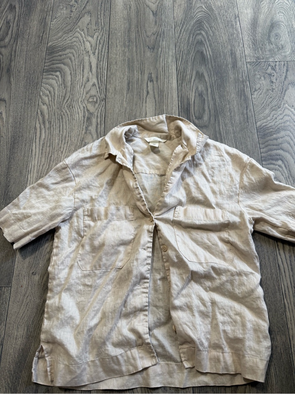 H&M 100% Linen Short Sleeve Button-Down Shirt